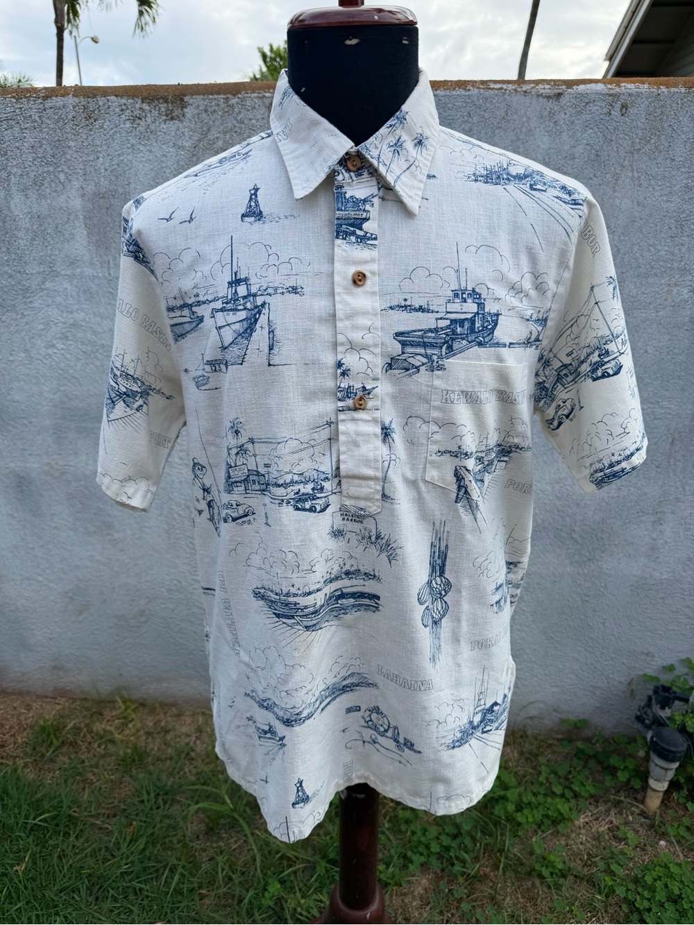 VTG 80s HRH His Royal Highness Hawaiian Shirt Men's  M Hawaiian Print
